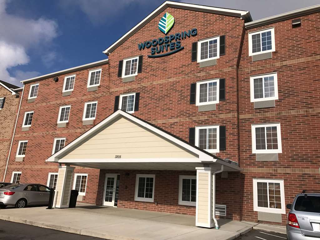 Woodspring Suites Columbus Urbancrest Grove City Zewnętrze zdjęcie