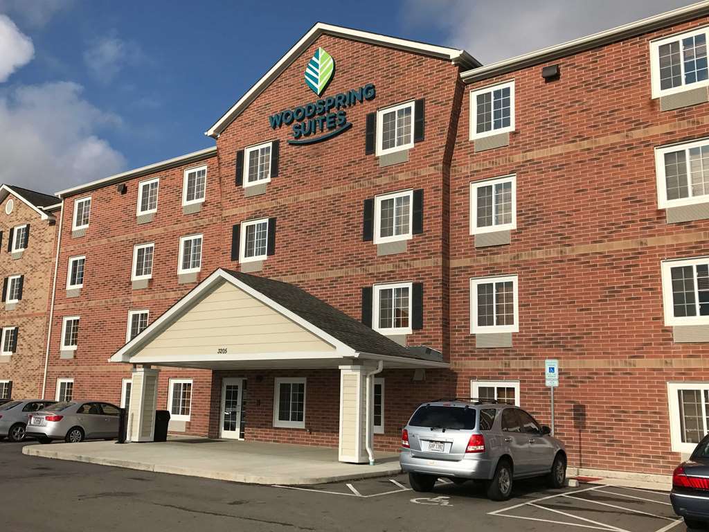 Woodspring Suites Columbus Urbancrest Grove City Zewnętrze zdjęcie